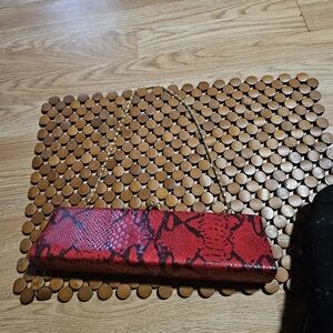 LOVELY N.Y.CLUCH PURSE